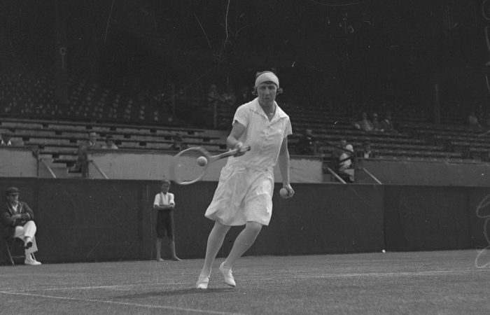 Esna-Boyd Esna Boyd is inducted into the Australian Tennis Hall of Fame.