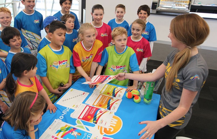 Volunteer, Hot Shots, kids, tennis